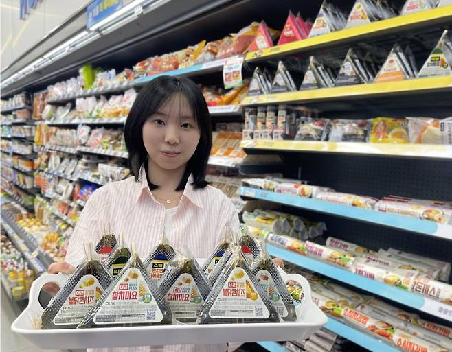 GS25가 삼각김밥 '풀체인지 리뉴얼'을 추진한다. 사진=GS리테일