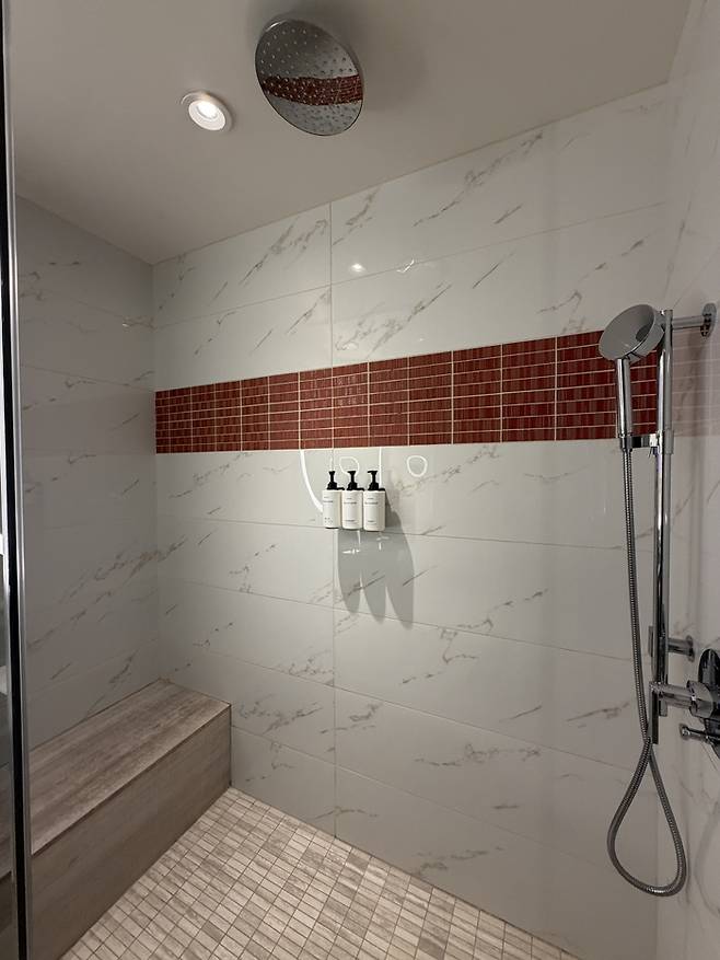 리조트 월드 라스베이거스 콘래드 객실 내부 / 사진=권효정 여행+ 기자