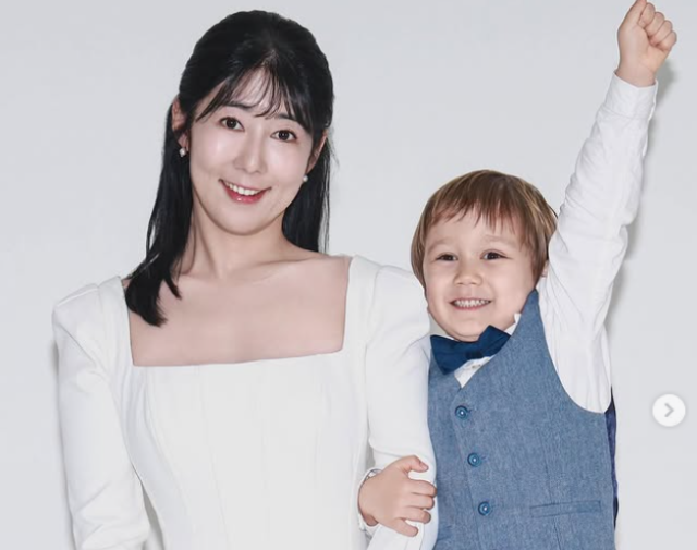 방송인 사유리와 아들 젠./사유리 소셜미디어