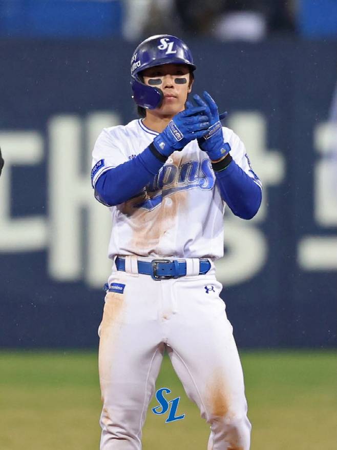 적시타를 터뜨린 삼성라이온즈 김성윤. 사진=삼성라이온즈