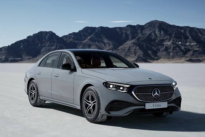 E 300 4MATIC AMG 라인