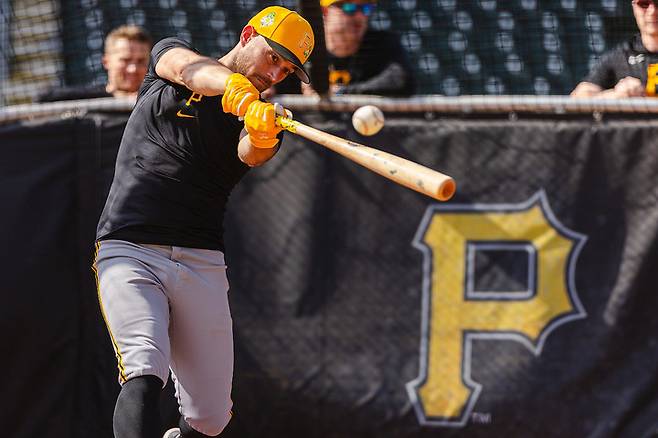 (탬파베이에서 피츠버그로 이적한 2루수 브랜든 로우)