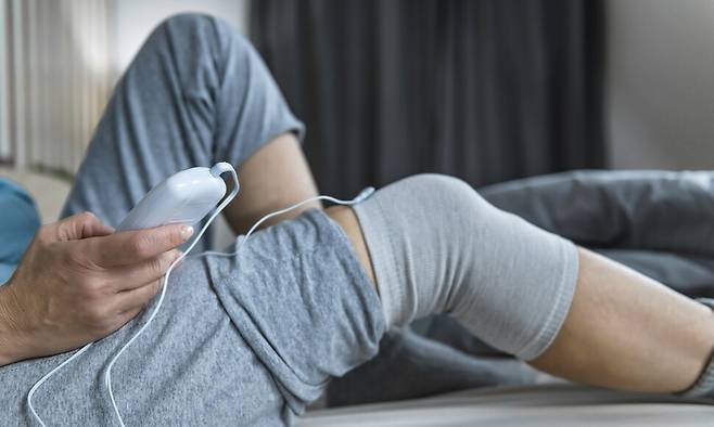 근감소증의 정도가 심해질수록 우울 위험은 뚜렷하게 증가했다. 근육량과 근력, 신체 기능이 모두 저하된 ‘심한 근감소증’ 단계에서는 남성의 경우 우울 위험이 3.62배, 여성은 3.33배까지 높아졌다. 게티이미지뱅크