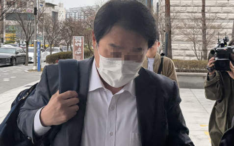 식당 화장실에 몰카 설치한 충북교육청 장학관 영장심사 / 사진=연합뉴스