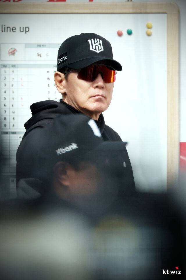 KT 위즈 이강철 감독./KT 위즈