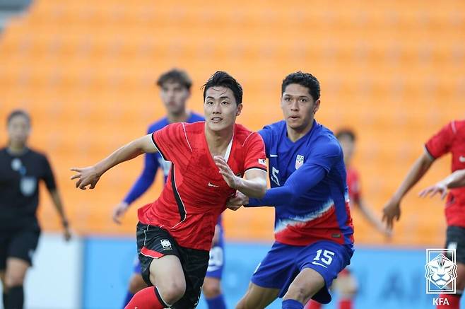 ▲ 이번 소집은 2026 아이치·나고야 아시안게임 대비에 목적이 있다. 두 차례 맞대결에서 보완점을 체크하며 다가올 실전에서 실수를 줄이는 게 목표다. 이민성호는 앞으로 본 대회 전까지 한 차례의 소집 기회가 남아 있다. 더욱 내부 정비를 철저히 한 뒤 아시안게임으로 향할 계획이다. ⓒ대한축구협회