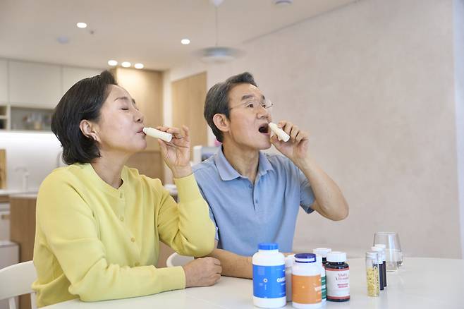 노화를 늦추는 효과가 있다며 입소문을 탄 NMN 보충제가 항암치료 과정을 방해하는 것으로 나타났다. 사진은 본문과 직접적 관련이 없음. 사진=게티이미지뱅크