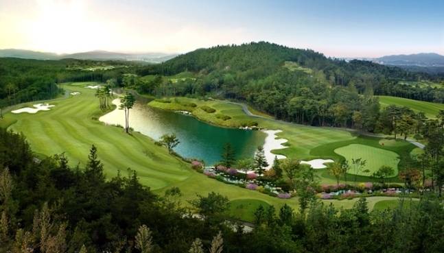 사진 | 더 시에나.