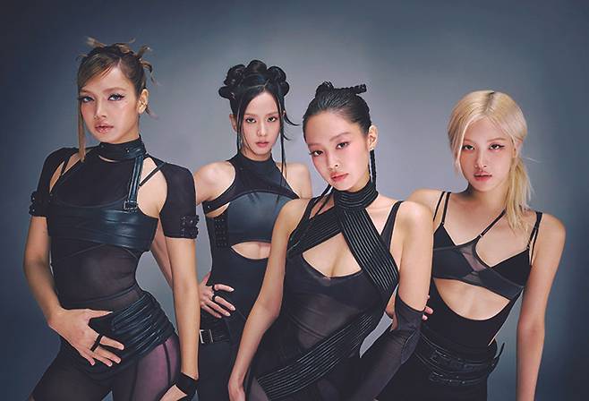 블랙핑크는 최근 컴백에서 앨범 초동 판매 177만 4577장을 기록하는 등 여전한 인기를 증명했다.&nbsp;