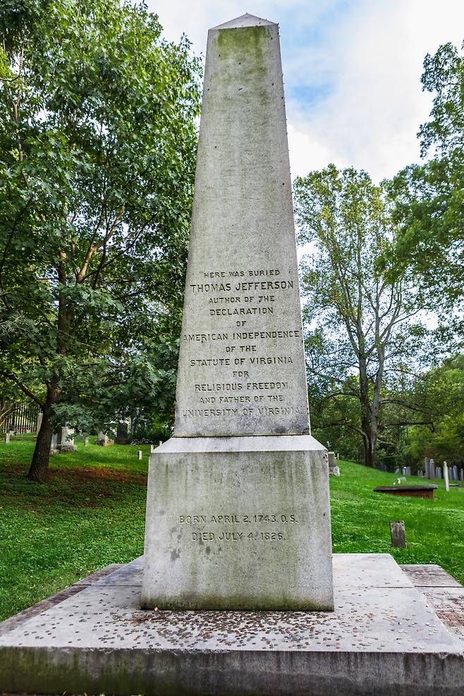 토머스 제퍼슨의 묘비  /게티이미지뱅크