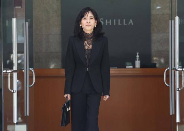 이부진 신라호텔 사장이 19일 오전 서울 중구 삼성전자 장충동 사옥에서 열린 정기 주주총회에 참석한 후 이동하고 있다. 뉴스1