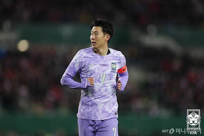 지난 1일(한국 시간) 오스트리아 빈 에른스트 하펠 스타디움에서 열린 한국 축구 국가대표팀과 오스트리아의 평가전에서 손흥민이 그라운드를 뛰고 있다. /사진=머니투데이 사진 DB