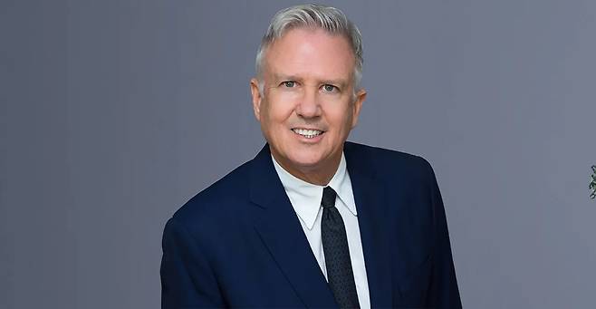 대체투자 전문 운용사인 클리프워터의 창업자 스티븐 네스빗 최고경영자(CEO). 네스빗 CEO는 최근 그의 아들 블레이크 네스빗 최고투자책임자(CIO)와 함께 사모대출 펀드 환매 요청에 대응하기 위한 현금 확보에 동분서주하고 있다. 사진 제공=클리프워터