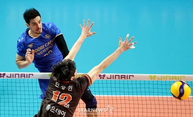 우리 아라우조(왼쪽). /사진=강영조 선임기자