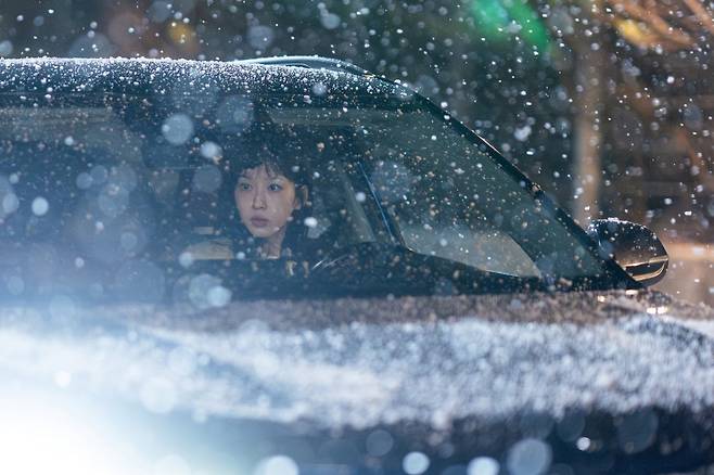 '찬란한 너의 계절에' 한지현