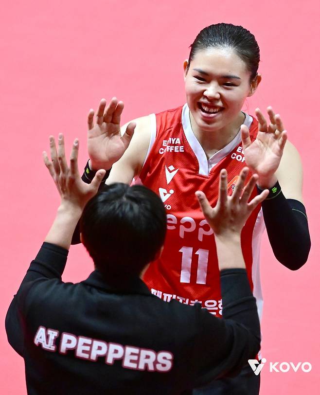 페퍼저축은행의 아시아 쿼터 선수 시마무라 [한국배구연맹 제공. 재판매 및 DB 금지]