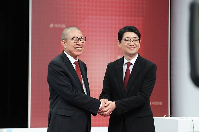 2차 TV 토론 나선 박형준 부산시장과 주진우 국회의원 [박형준 부산시장 경선사무소 제공. 재판매 및 DB 금지]