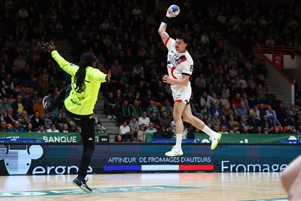 사진 2025/26 시즌 프랑스 남자 핸드볼 리퀴몰리 스타리그 파리 생제르맹과 USAM 님의 경기 모습, 사진 출처=파리 생제르맹