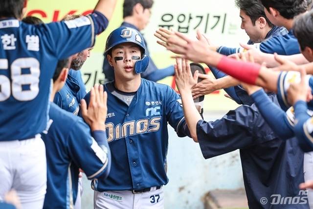 올 시즌 초반 쾌조의 스타트를 보이고 있는 박건우. 사진=NC 제공