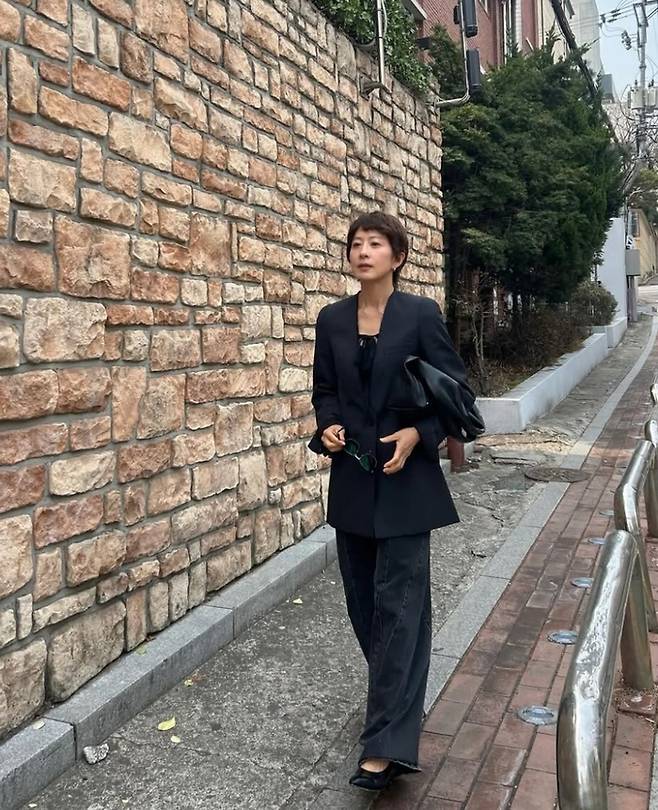 김희애. 사진|김희애 인스타그램