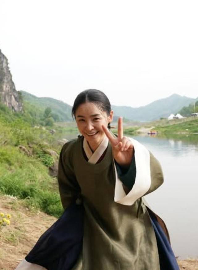 사진 | 전미도 SNS