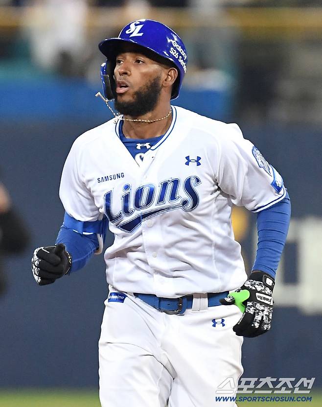 31일 대구 삼성라이온즈파크에서 열린 삼성과 두산의 경기. 8회말 동점 3점 홈런을 날린 삼성 디아즈. 대구=송정헌 기자songs@sportschosun.com/2026.03.31/
