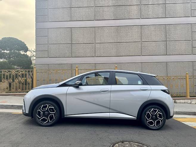 BYD 돌핀 액티브. 사진=김동찬 기자.