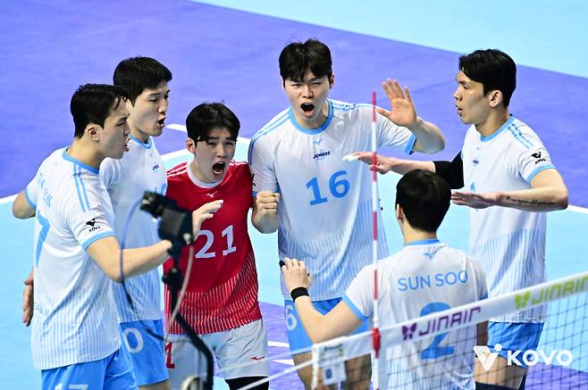 대한항공 선수단. 한국배구연맹 제공
