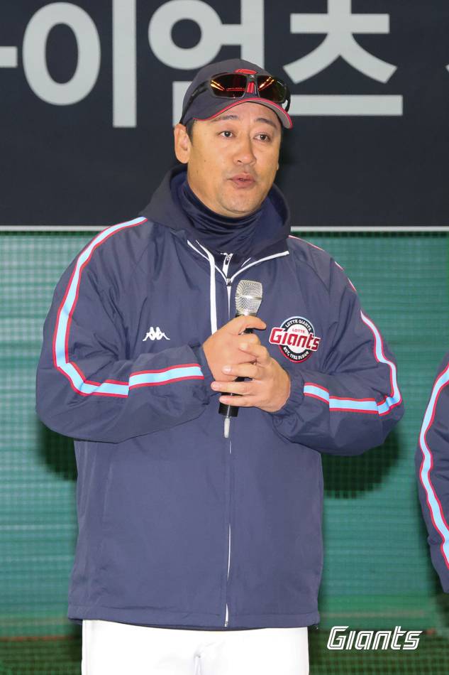 ▲ 김민재 코치 ⓒ롯데 자이언츠