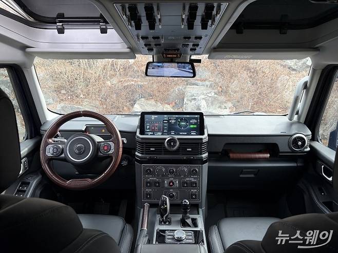 이네오스 그레나디어 1열. 사진=권지용 기자