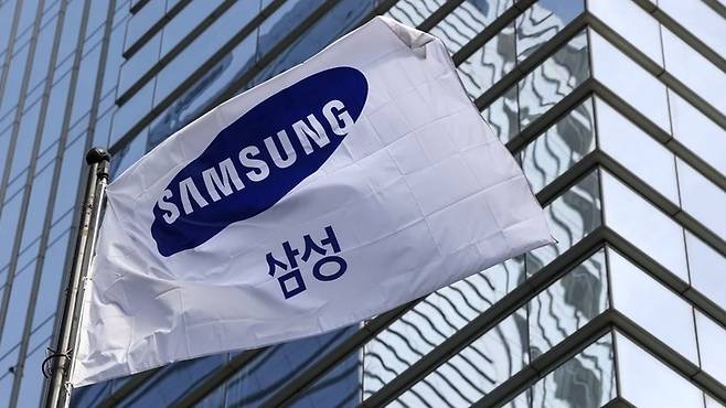 ▲삼성전자는 반도체 슈퍼사이클(초호황기)에 올라타며 분기 영업이익 40조원 돌파가 유력하게 점쳐진다.