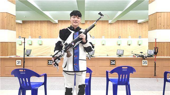 신민기(창원시청)가 2026 아이치 나고야 아시안게임 국가대표 선발전에서 남자 10m 공기소총 한국신기록을 수립했다. (대한사격연맹 제공)
