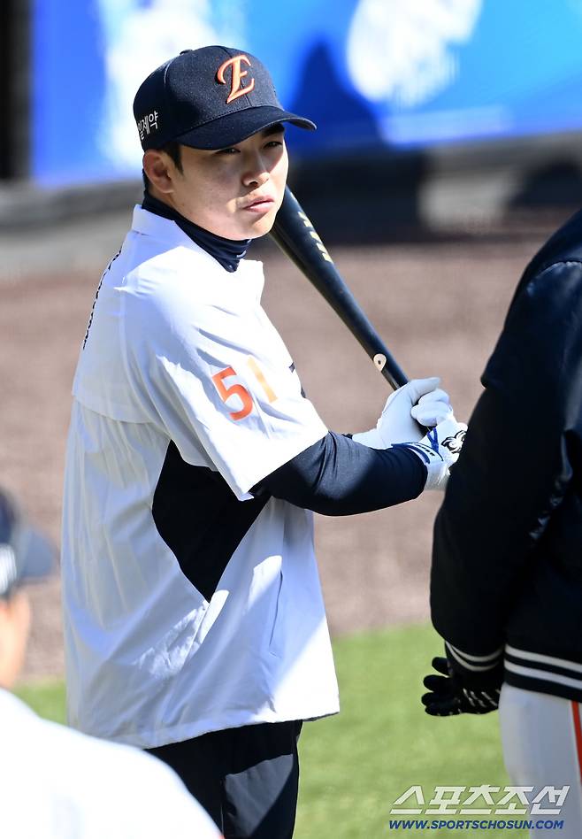 19일 대전한화생명볼파크에서 열린 KIA와 한화의 시범경기. 한화 문현빈이 타격훈련을 하고 있다. 대전=허상욱 기자wook@sportschosun.com/2026.03.19/