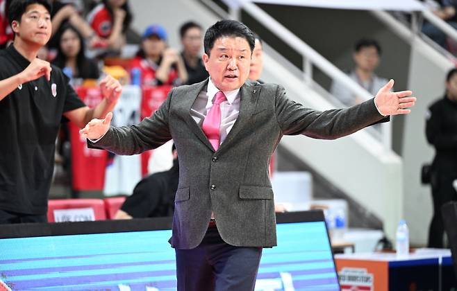 유도훈 정관장 감독. 사진=KBL