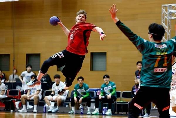 사진 2025/26 시즌 일본 남자 핸드볼 리그 H 브레이브 킹스와 도야마 드림즈 경기 모습, 사진 출처=브레이브 킹스