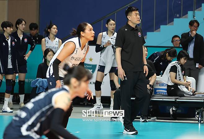 ▲ 한국도로공사 김영래 감독 대행 ⓒ곽혜미 기자