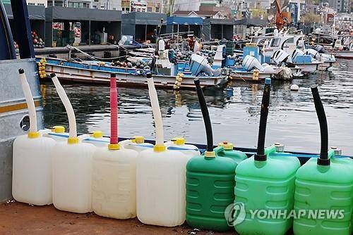 면세유 급등에 어업인들 막막 [연합뉴스 자료사진]