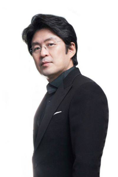 바리톤 송기창.