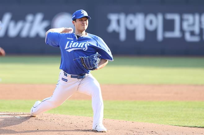 삼성 최원태가 4일 수원케이티위즈파크에서 열린 2026 KBO리그 정규시즌 KT전에 선발 등판해 힘차게 공을 뿌리고 있다. 사진 | 삼성 라이온즈