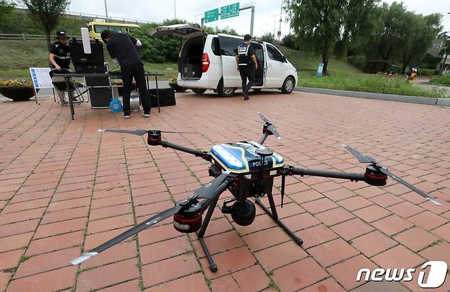 경찰청 드론수색팀의 순찰 드론 [뉴스1]