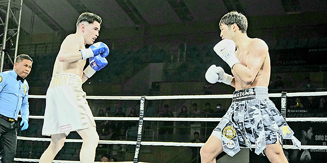 경기도 남양주체육문화센터 특설 링에서 2026년 4월 세계복싱협회 라이트급 아시아 타이틀매치를 하는 도전자 조반니 카브레라 미올레티, 챔피언 최시로. 사진=한국복싱커미션 KBM