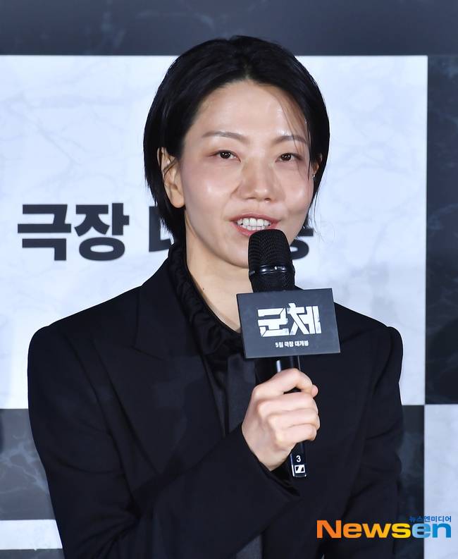 김신록