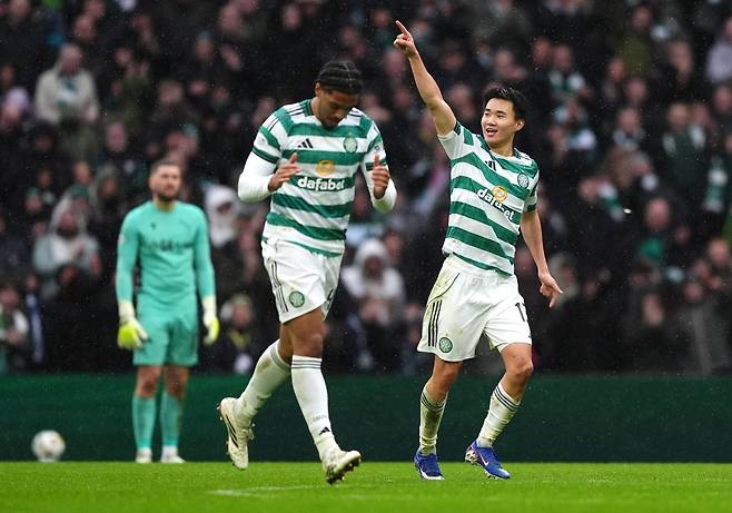 셀틱 양현준이 6일(한국시간) 던디와 원정경기서 전반 8분 선제골을 터트리며 선제골을 터트렸다. 글래스고|AP뉴시스