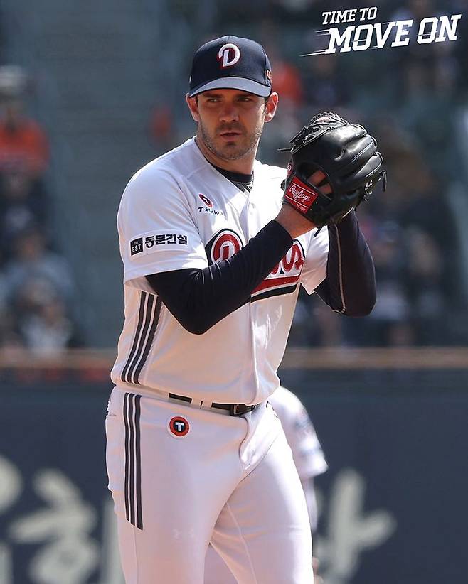 ▲ 올 시즌 초반 어려움을 겪고 있는 두산 마운드를 에이스 활약으로 이끌어가고 있는 잭 로그 ⓒ두산베어스