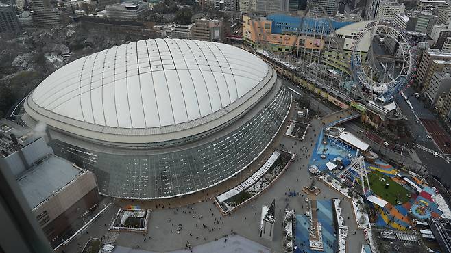 일본 도쿄돔호텔에서 내려다본 도쿄돔 시티 전경.