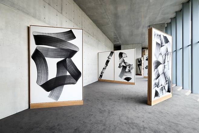 이배 ‘붓질(Brushstroke)’. [뮤지엄 산]