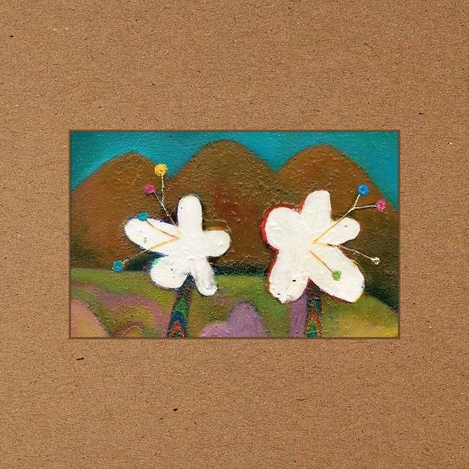 [서울=뉴시스] 악뮤 정규 4집 '개화' 커버. (사진 = 영감의 샘터 제공) 2026.04.07 photo@newsis.com *재판매 및 DB 금지