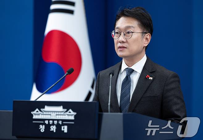 김남준 전 청와대 대변인이 청와대 춘추관에서 브리핑하는 모습. 2025.12.24 ⓒ 뉴스1 이재명 기자