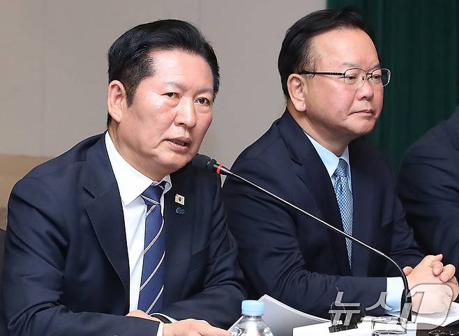 정청래 더불어민주당 대표가 8일 오전 대구 북구 인터불고 엑스코 호텔에서 열린 현장최고위원회의에서 모두발언을 하고 있다. 2026.4.8 ⓒ 뉴스1 공정식 기자