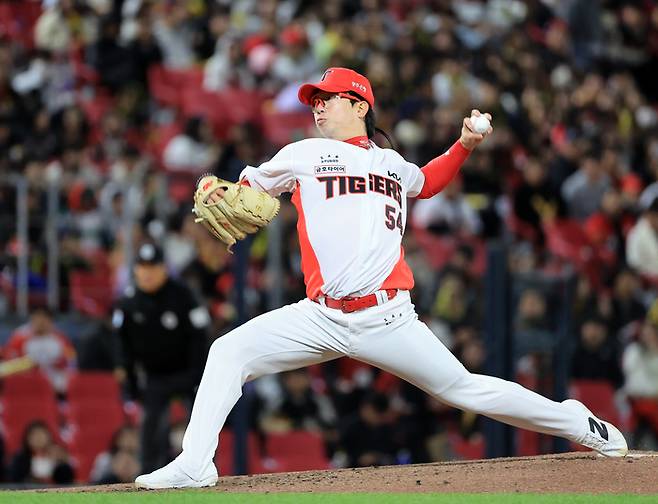 KIA 양현종이 7일 광주-기아 챔피언스 필드에서 열린 2026 KBO리그 정규시즌 삼성전에 선발 등판해 역투하고 있다. 사진 | 광주=연합뉴스